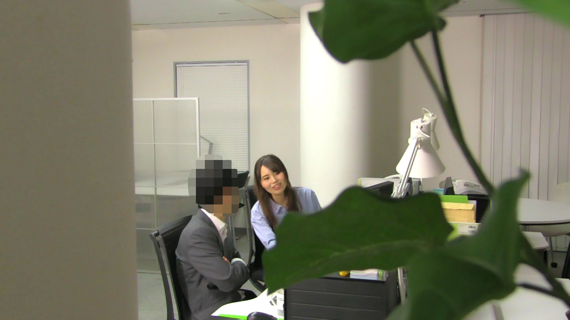 橘。人材派遣サービス会社勤務。普段は清楚系だがその正体はなんと女王様だった!!! 画像1