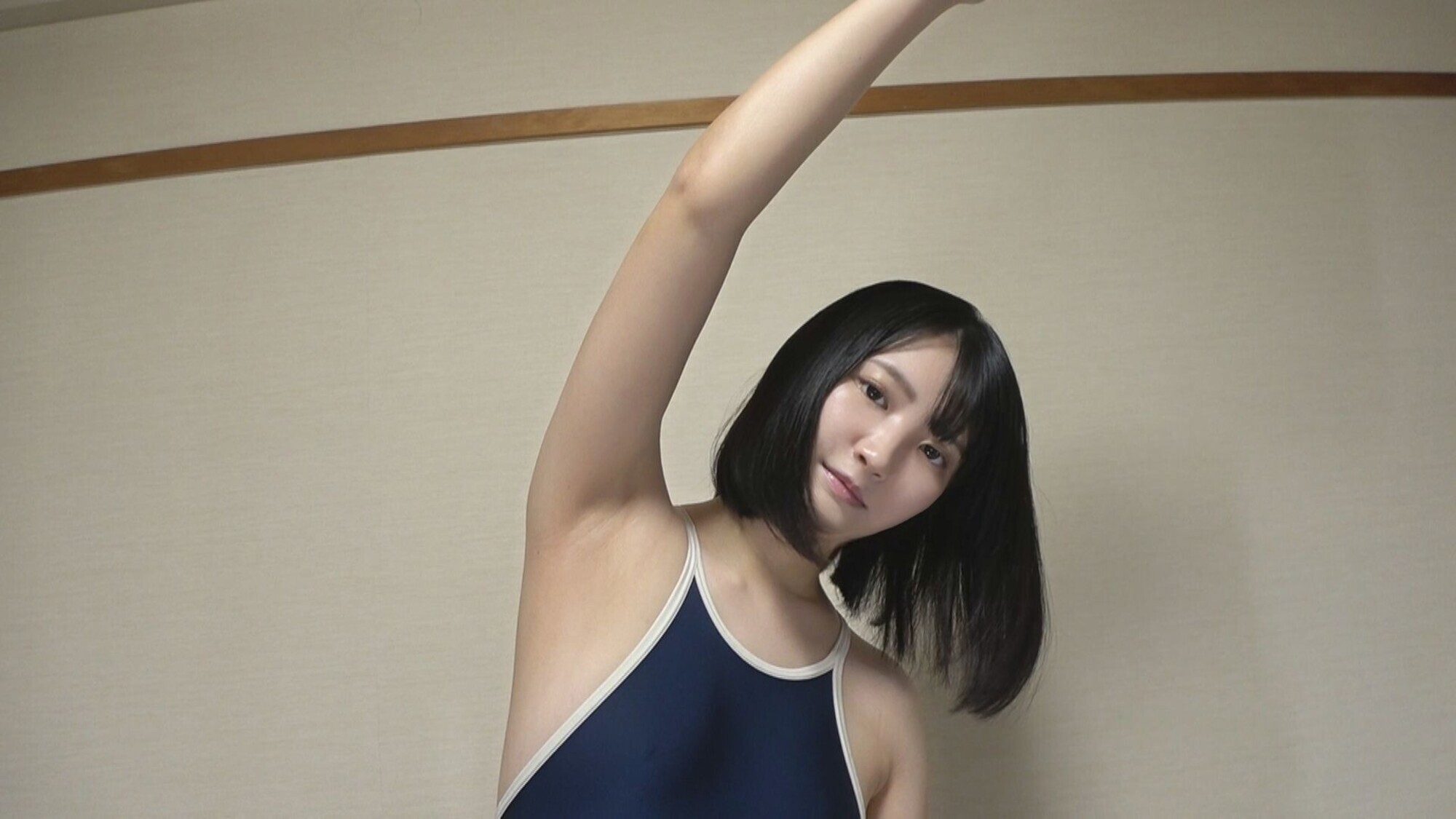 天乃のあ 濡れてテカってピッタリ密着 神スク水 可愛い女子のスクール水着姿をじっとりと堪能!着替え●撮から始まり貧乳から巨乳にパイパン、ハミ毛、ジョリワキ等のフェチ接写やローションソーププレイやスク水ぶっかけ等を完全着衣で楽しむAV 画像2