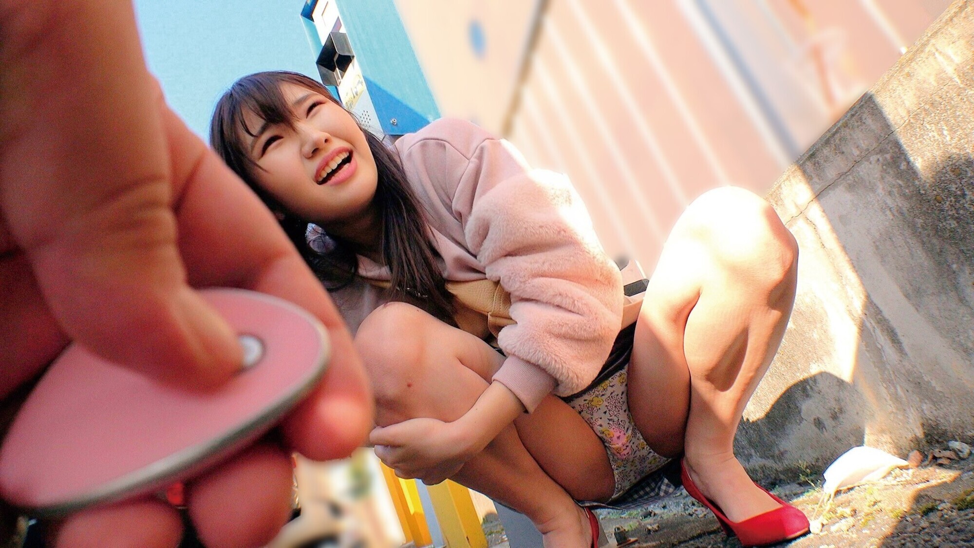 街角こっそり絶頂//ビンカンJDまこちゃん//「恥ずいけど・・・気持ちイイだもんww」興奮MAX中出しSEX&極太ディルドオナニー大絶頂 画像4