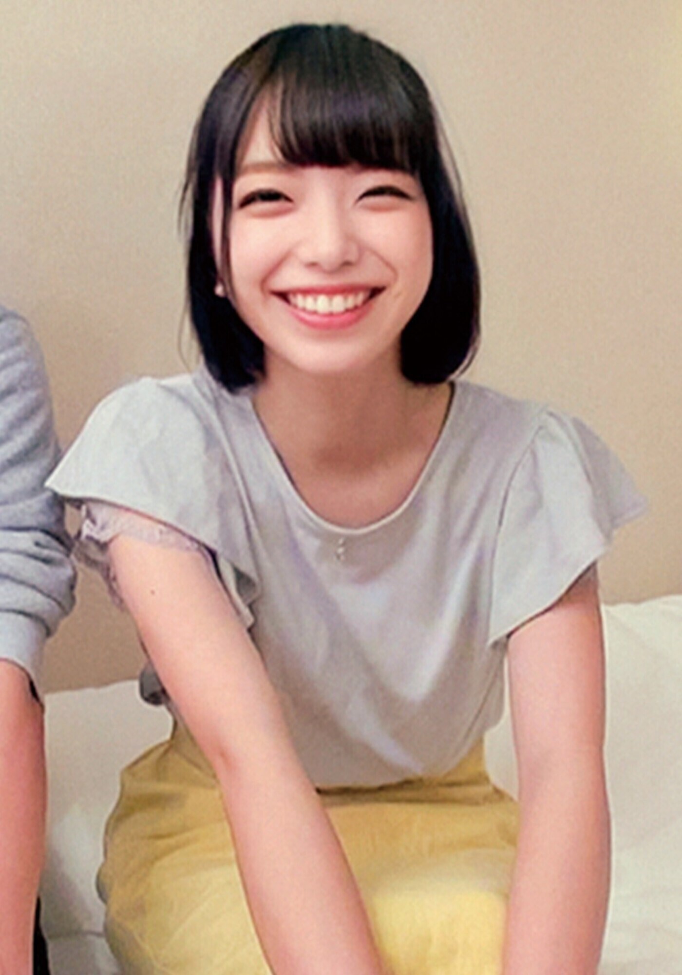 報道、スポーツ、バラエティ、リアル女子アナをガチナンパ!地方局女子アナガチナンパ包茎男子と生中出しSEX 片瀬アナ 森下アナ 2枚目
