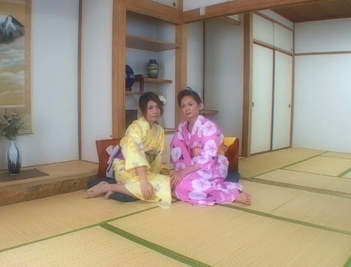 大量射精2 またまた女装子とニューハーフの手コキあいで出す!!! 画像7
