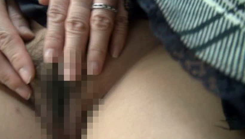 人妻プレミアうんち 夫には見せられない!極上ミセス初脱糞 画像11