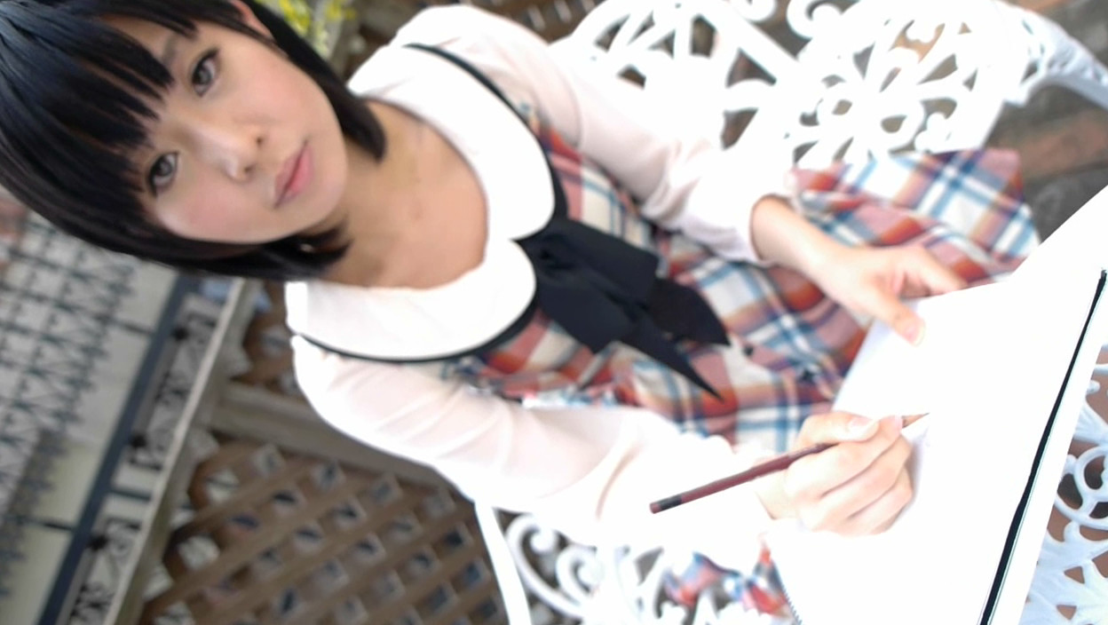 同人誌だけじゃ食べていけないでしょ?コミケで見つけたマンガ家を脱がせます! 宗方志穂 画像1
