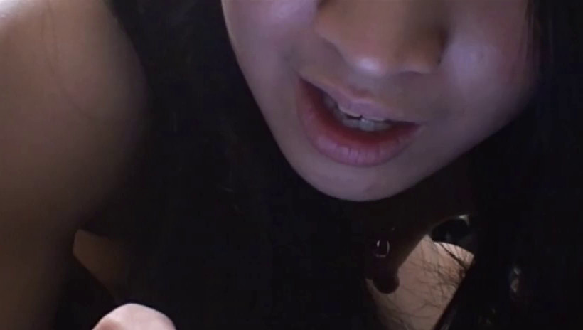 新着投稿!マニア絶賛! 下着を売る美人OLの証拠動画 画像8