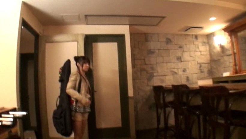 B級素人初撮り 064 「お父さん、ゴメンなさい。」 近藤茉莉さん 19歳 学生(バンド女子) 画像2