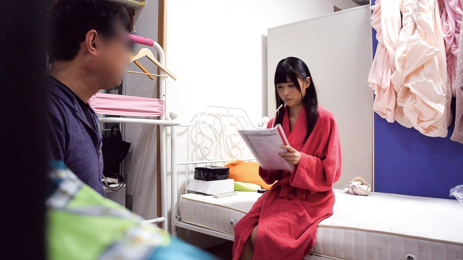 プライベートいちゃラブSEX 山井すず 画像4