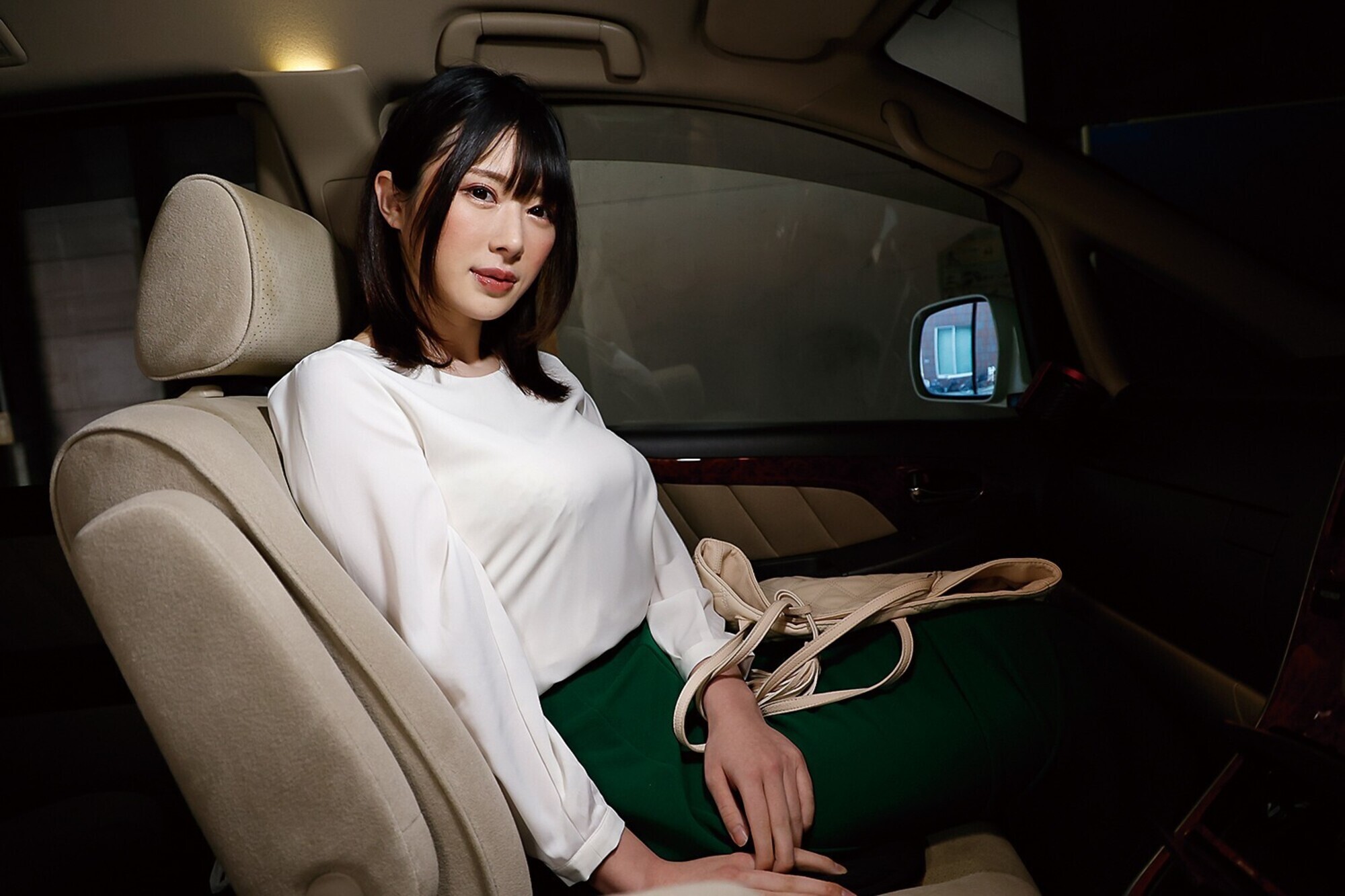 パパ活お姉さんはちくび責めと全身ペロペロ愛撫が大好物!! 辻井ほのか 画像1