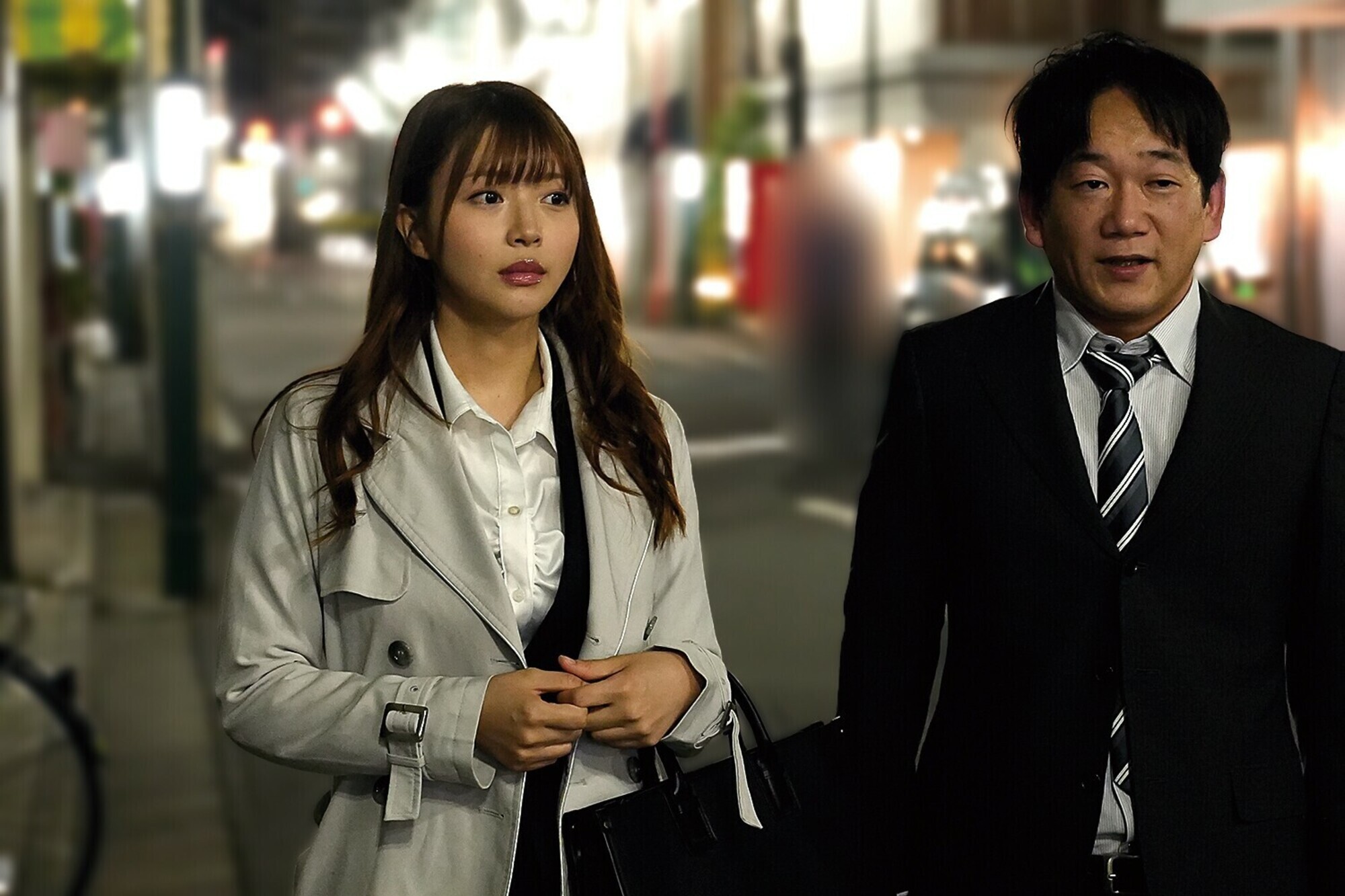 メンズエステに行ったらまさかのエリート女子社員が!?立場を悪用しタダマン女にしてやった!! 凰華りん 2枚目