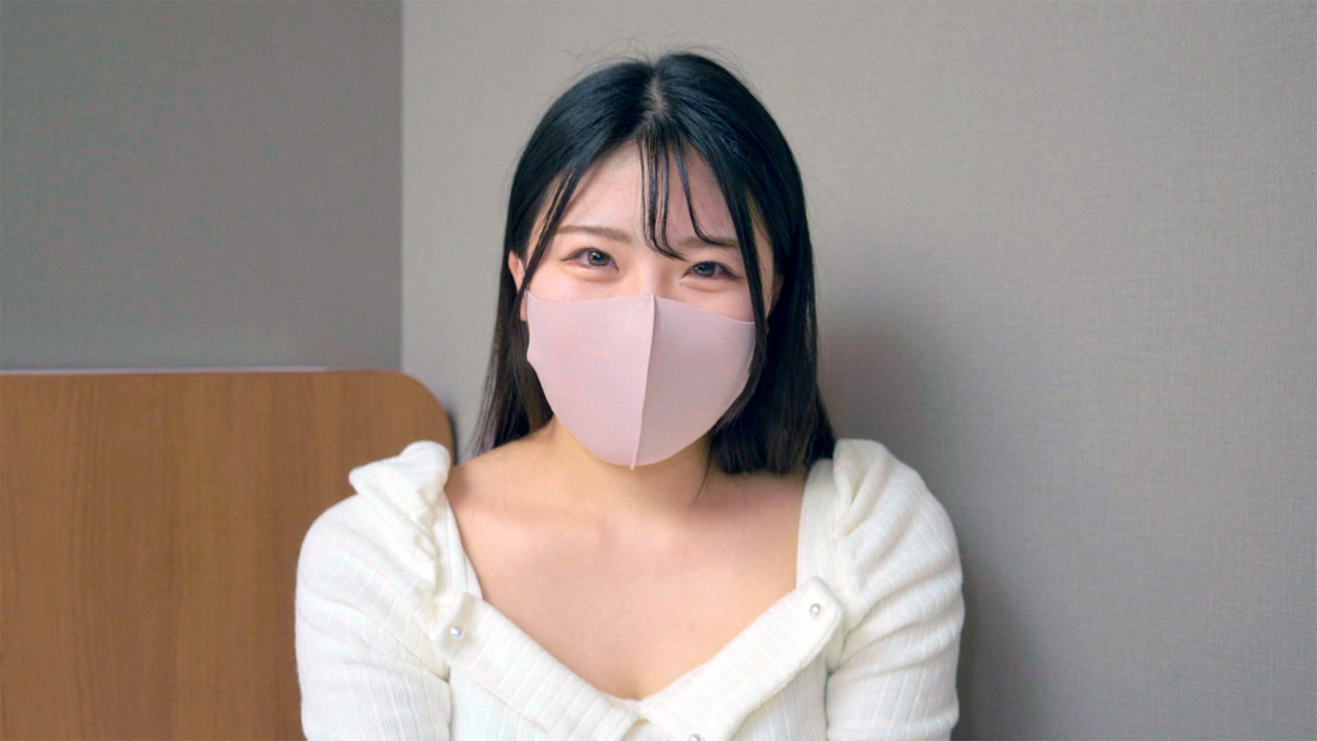 乃○坂系黒髪清楚女子ナマ中出しデビュー! 素人初撮り! 画像1