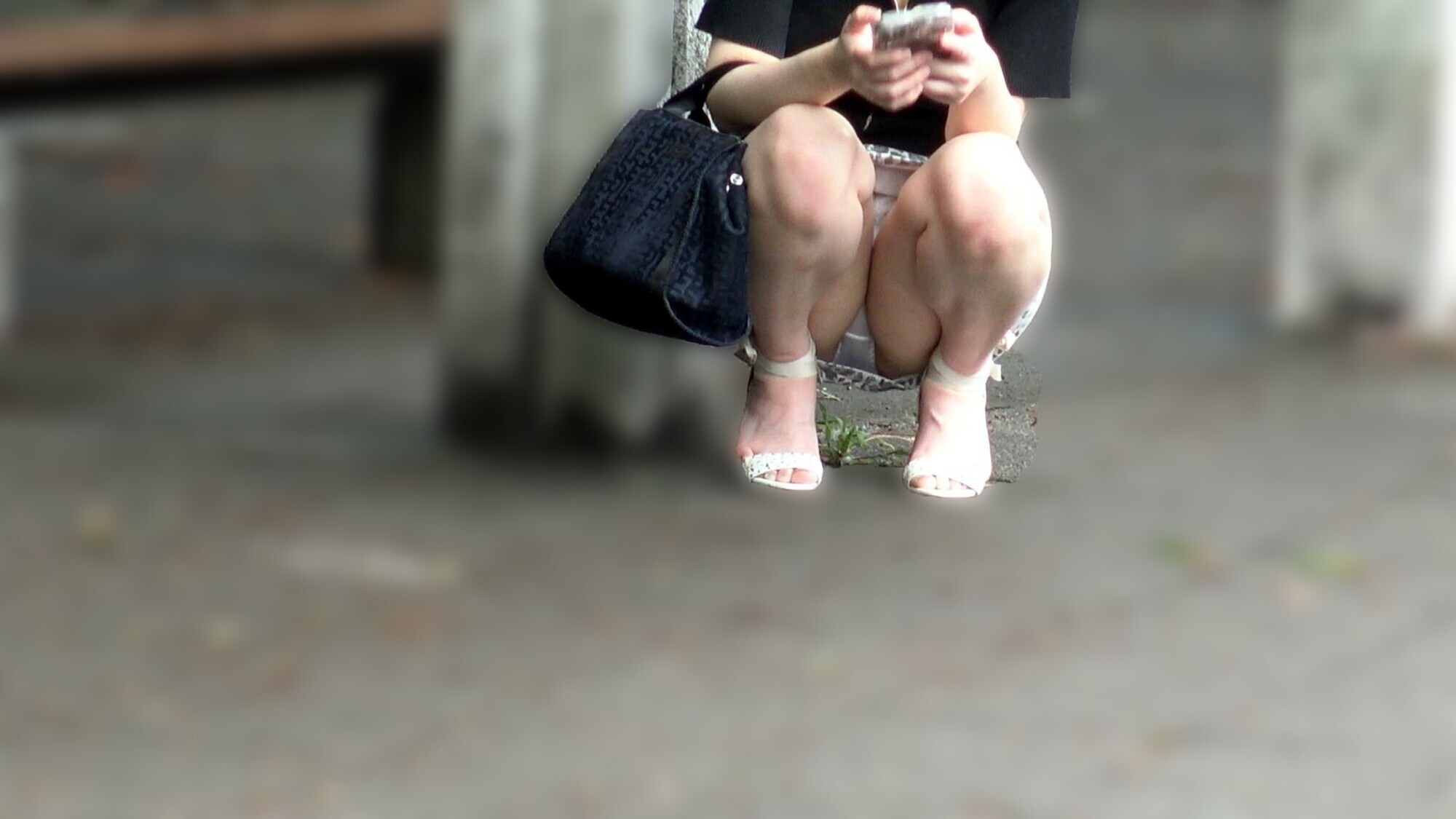 街でエロいお姉さんに誘われ・・・一滴残らず絞り取ってあげる 愛瀬ゆう 2枚目