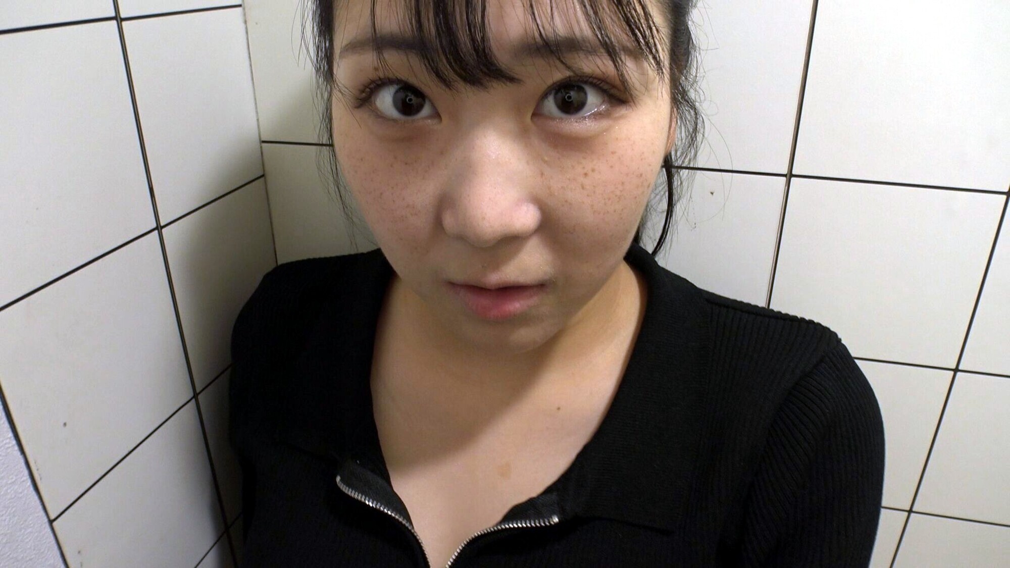 街でエロいお姉さんに誘われ・・・一滴残らず絞り取ってあげる 愛瀬ゆう 3枚目