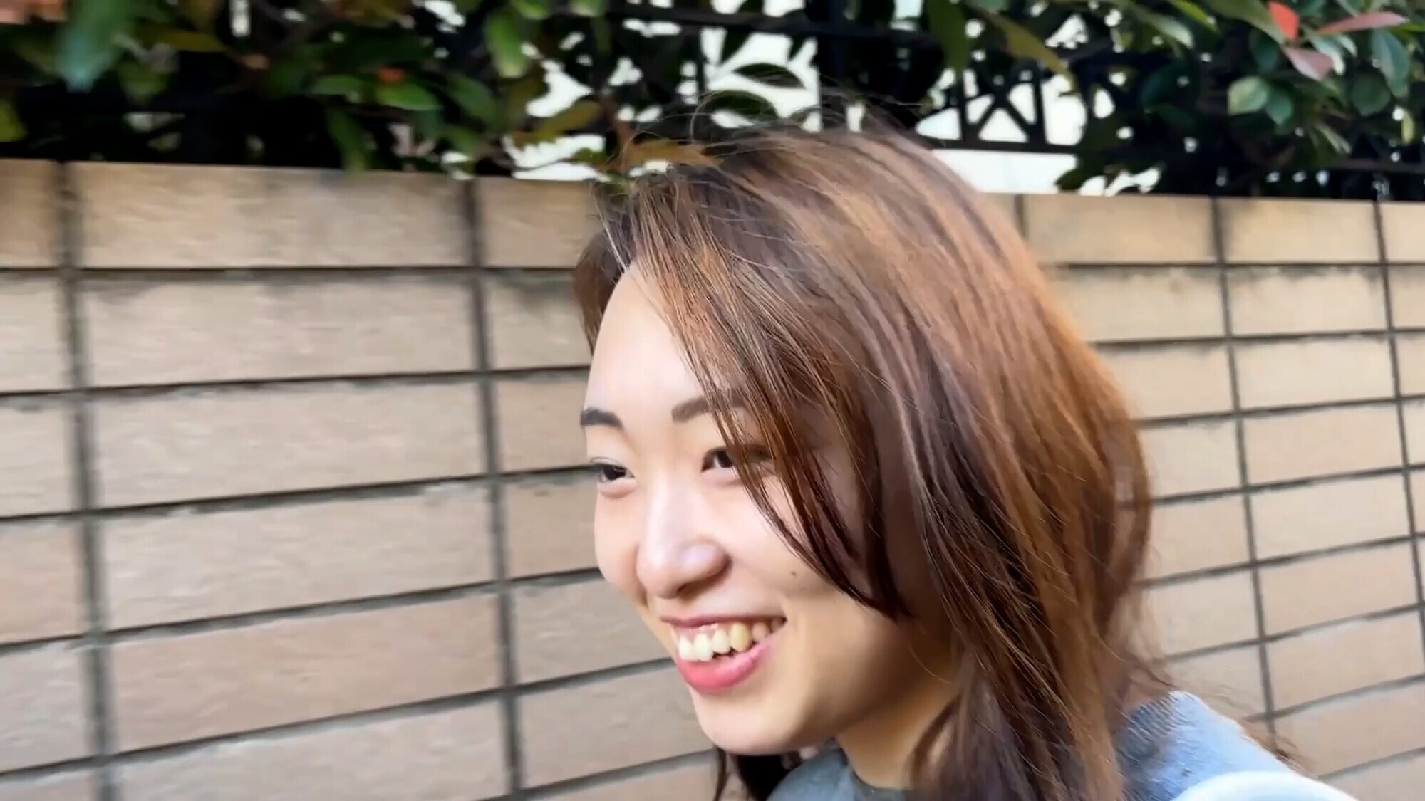 街角で声をかけて口内観察させてもらう 大学生 ゆゆちゃん 画像4