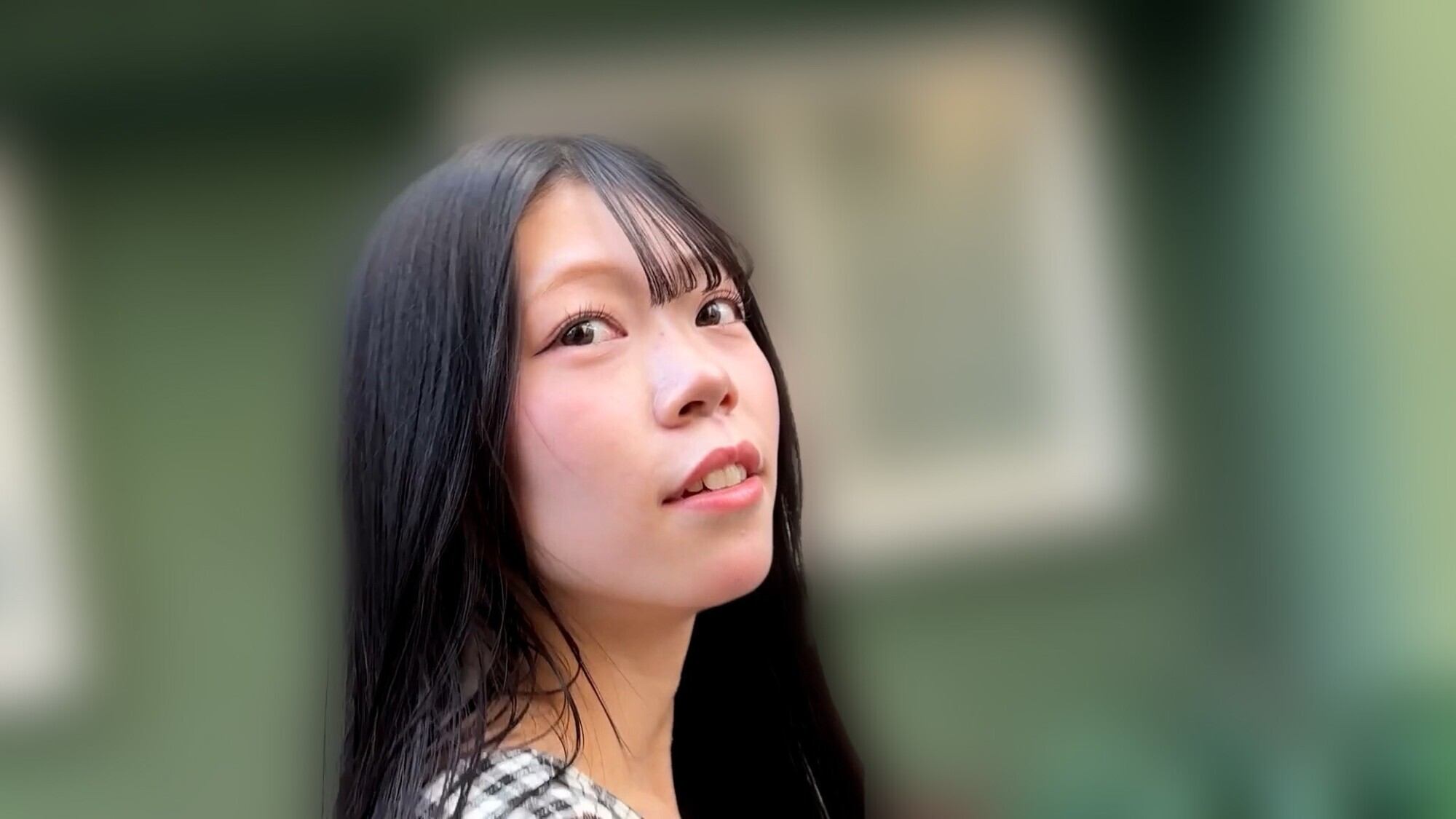 街角で声をかけてくすぐりさせてもらう 交渉上手な黒髪ギャル かなちゃん 画像6