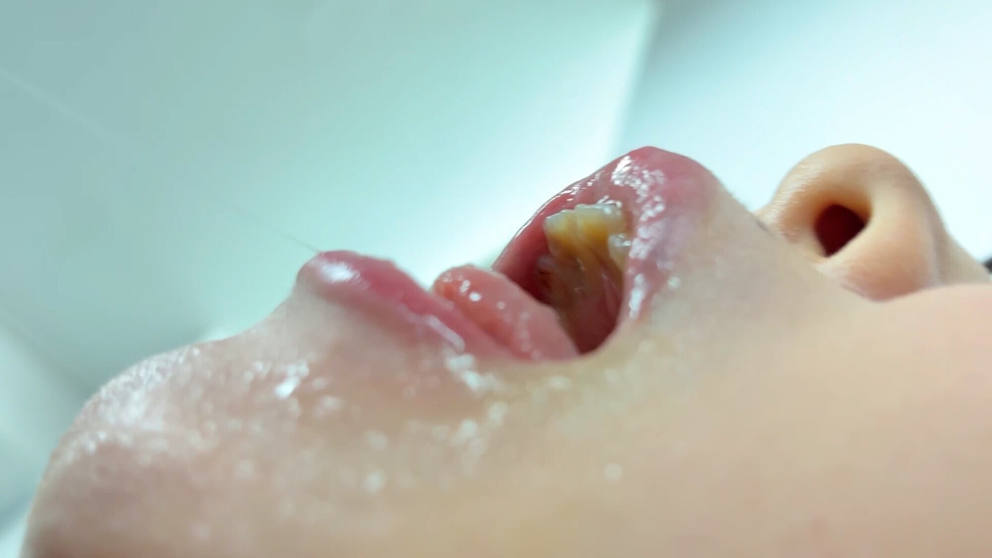 M男が街中で女性に声をかけてキスさせてもらう 食品工場事務員 みりなちゃん 画像14