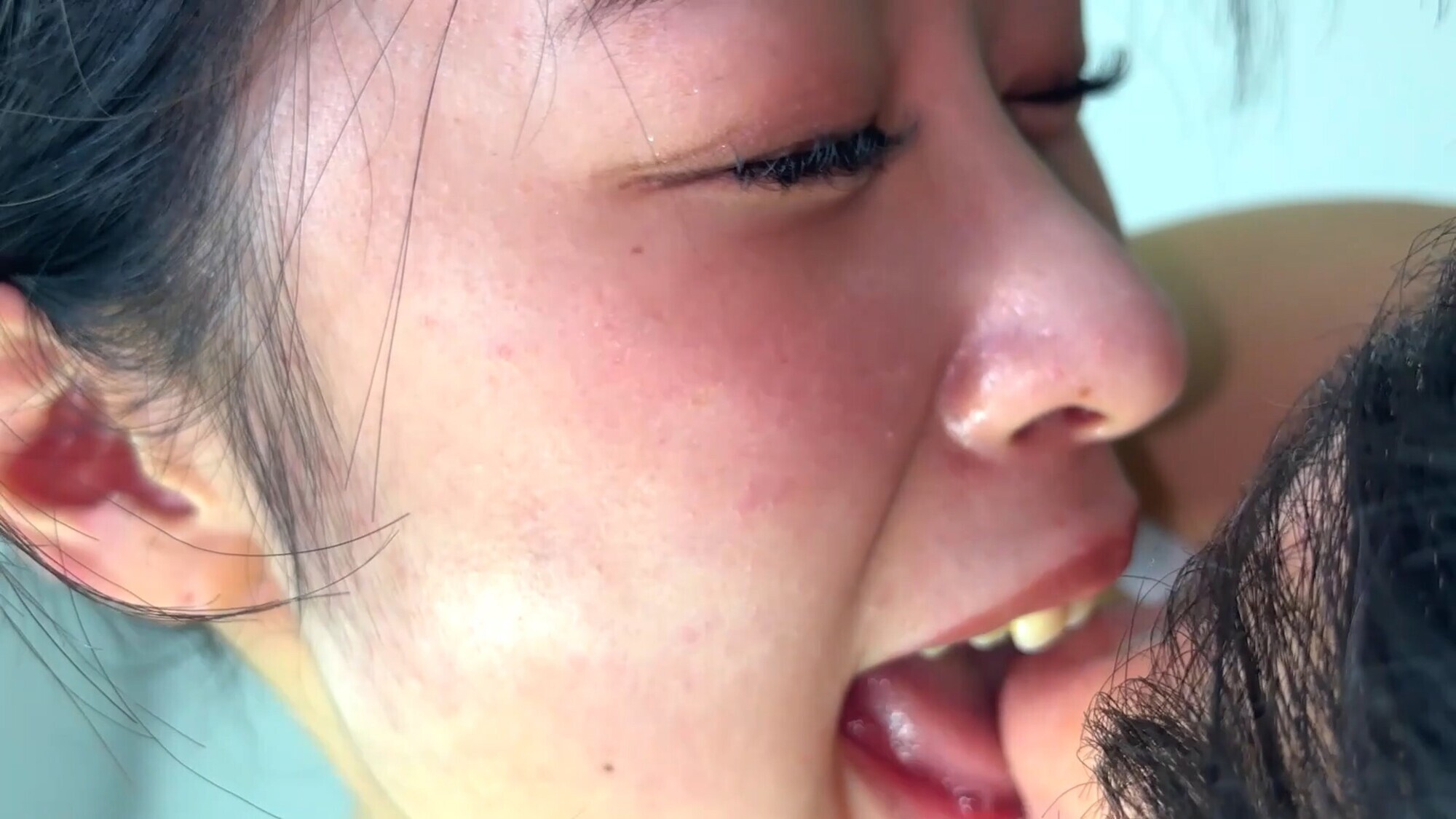 優しい言葉責めをしてくれるゆのちゃんがM男に濃厚鼻フェラ 画像19