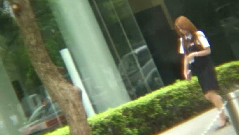 働くオンナ 50 会社に借金している羞恥心の強い巨乳お姉さん 画像3