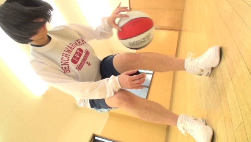 某有名体育大学3年 女子バスケットボール部選手 小泉まり AVデビュー AV女優新世代を発掘します！ 画像1
