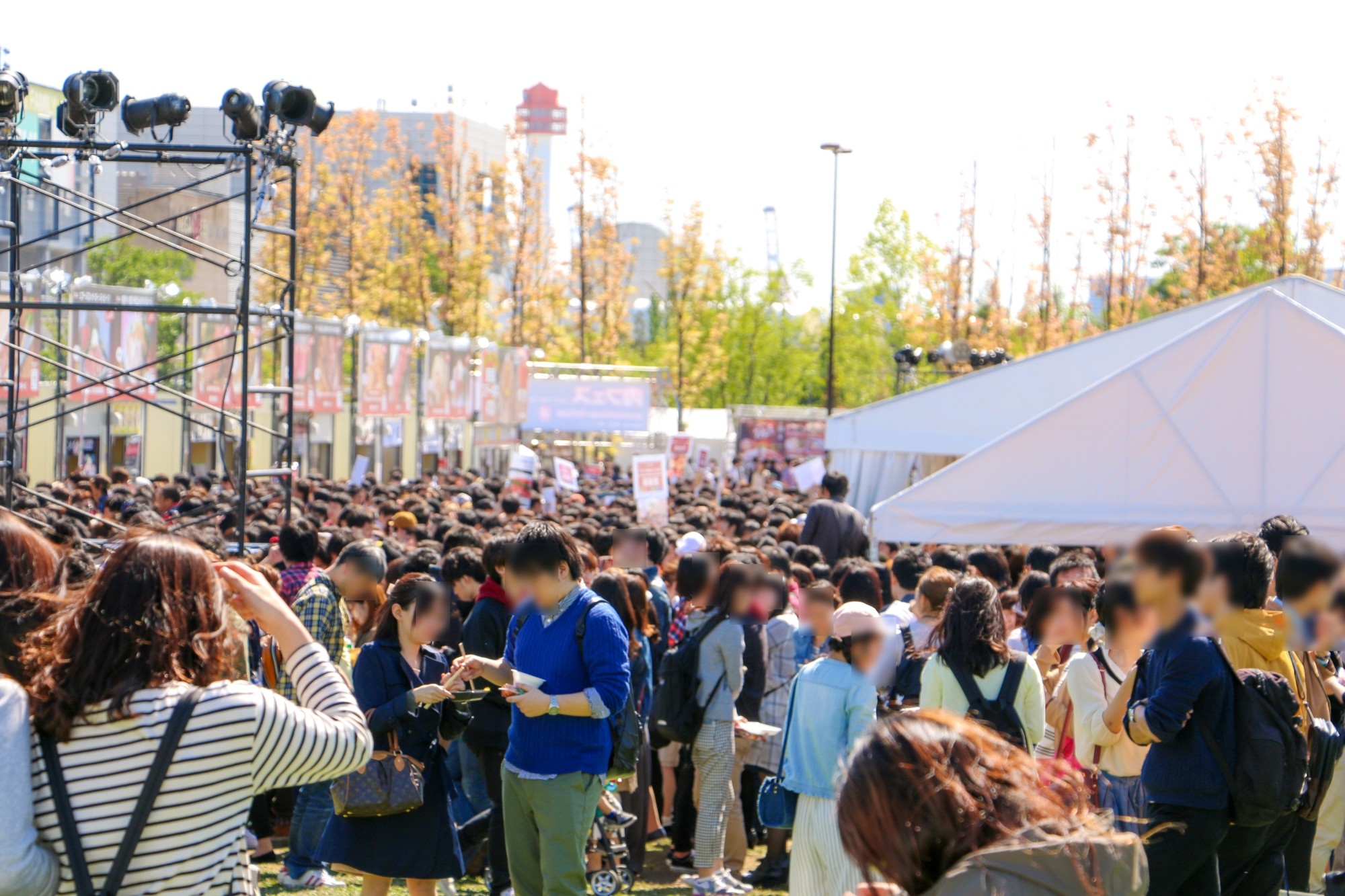 まんハメ検証隊 都内だけでも年間70回以上開催される様々なフェス!!その会場でナンパすれば普段手が出ないAランク女子も酒で浮かれた勢いで喰える!? File.05 画像8