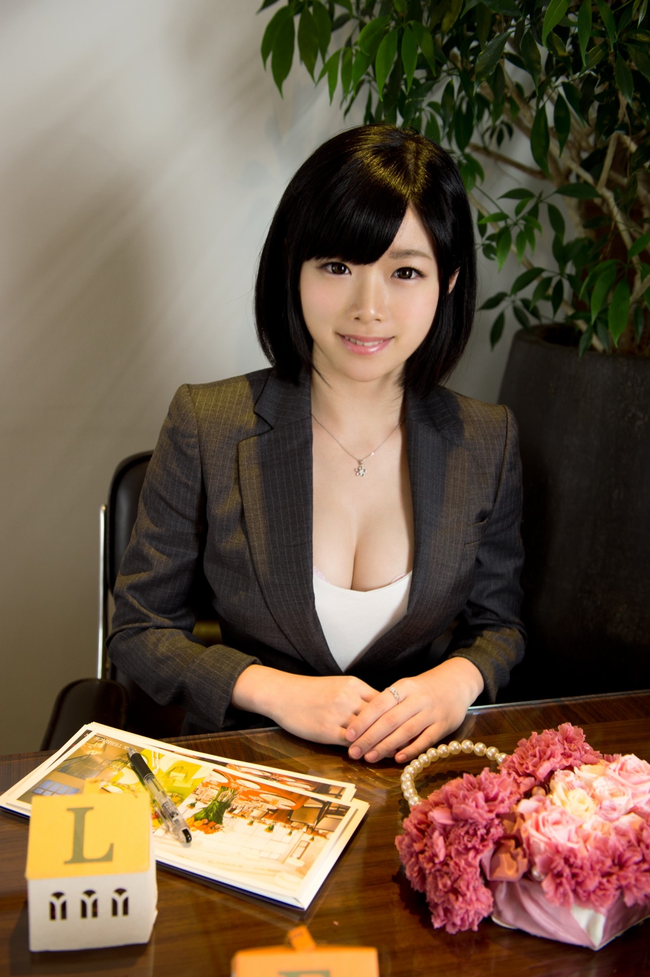 完全ガチ交渉!街で噂の、ウブな看板娘を狙え! 8時間 BEST volume05 画像19