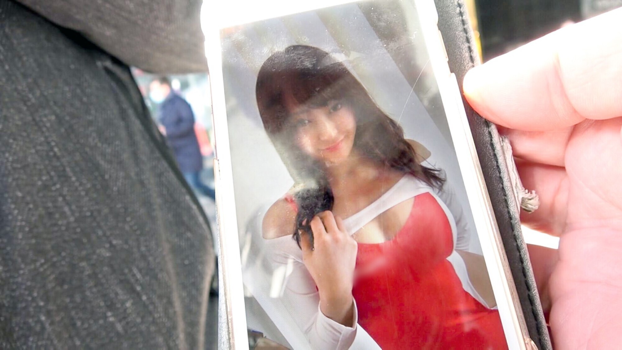 月曜から中出し【人妻自宅中出し訪問~美人妻3名】 06 画像11