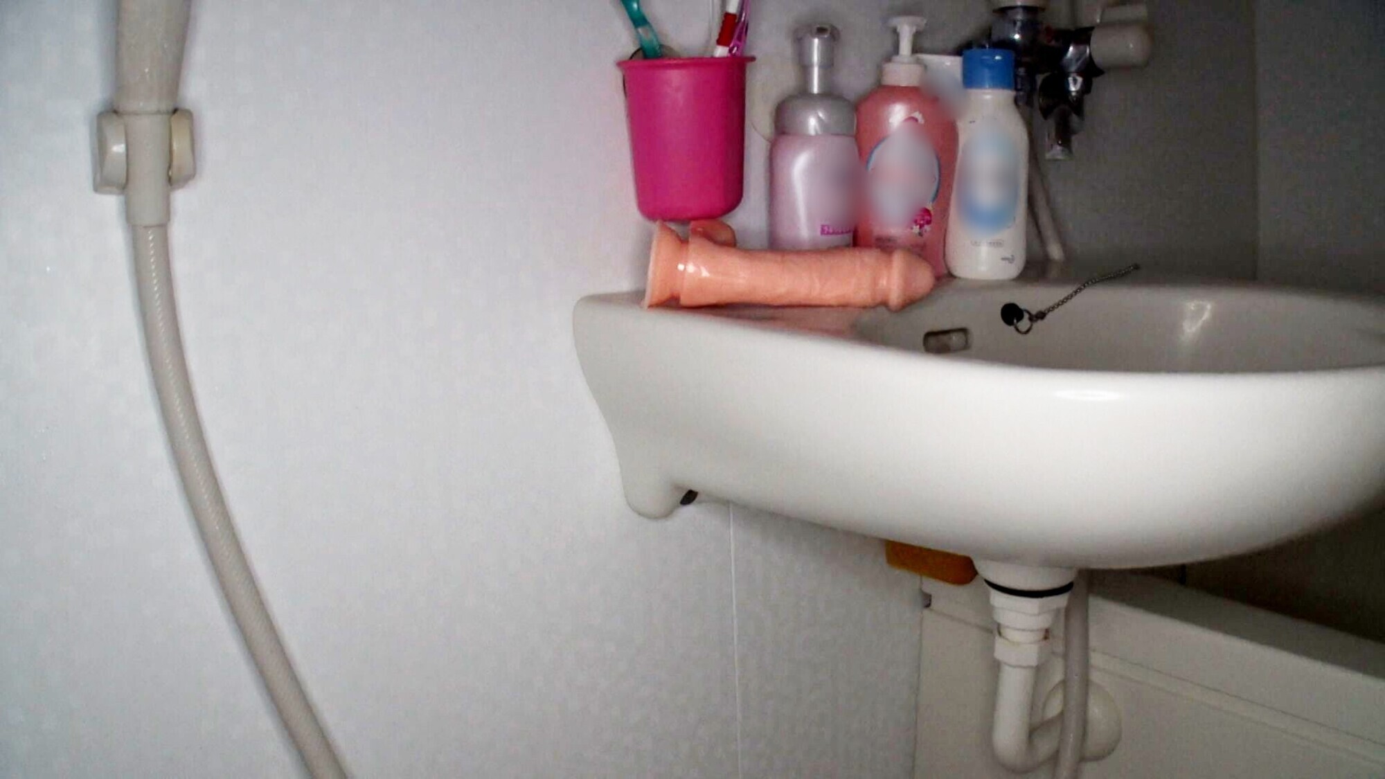 勝負下着、見せちゃいます！性豪ギャル自宅中出し PREMIUM 07