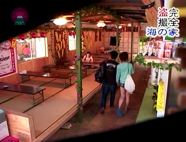 完全盗○!海の家(4)~女子更衣室から和式トイレまで 画像9