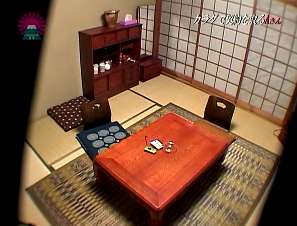 本当にいた!カラダで契約を取る美人保険外交員(2) 画像15
