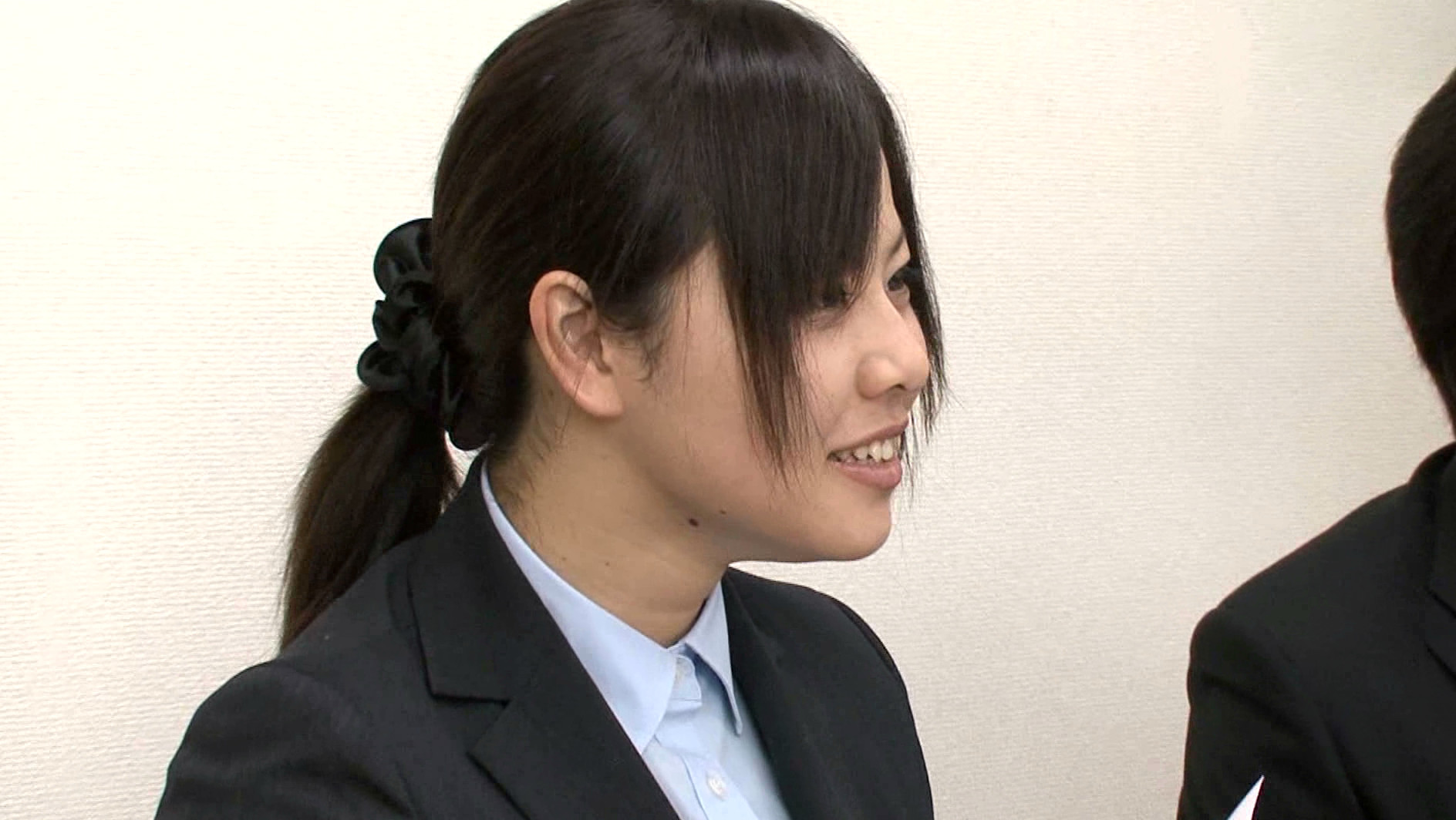 マスクが似合うお姉さんを街頭ナンパ~美人度アゲアゲで大興奮SEX 画像2