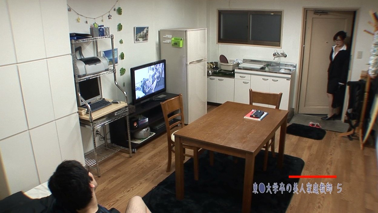 東●大学卒の美人家庭教師を次々と自宅に呼んでSEXできるか!?(5) 画像19