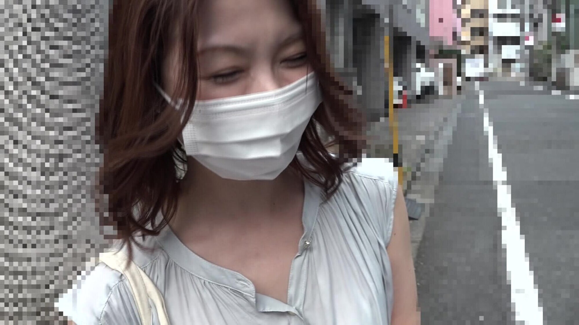 街行く女性16人!スマホに入っている一番エロい動画を見せて下さい 画像17