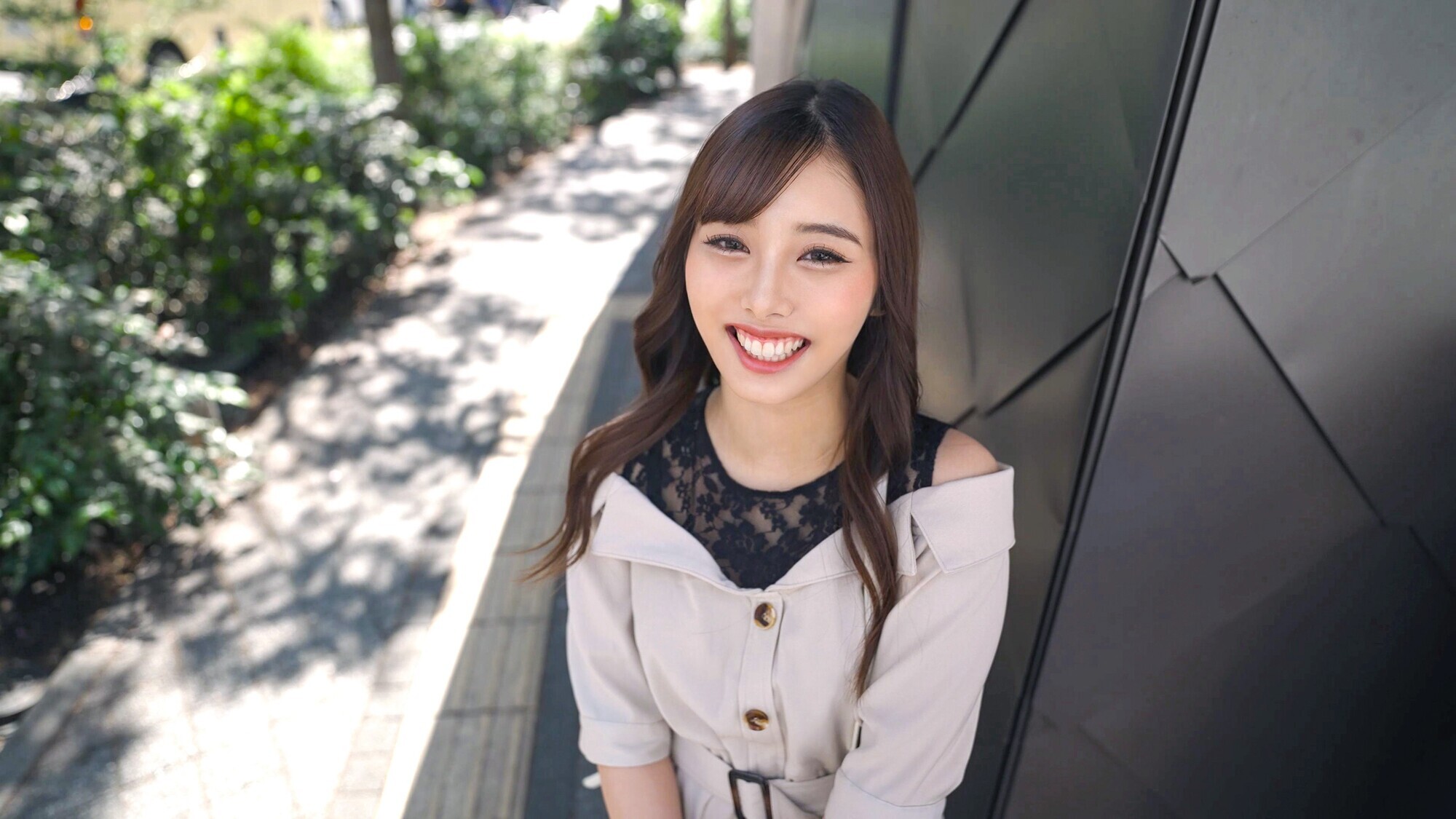 素人JD【限定】まいちゃん20歳 清楚な見た目とは裏腹にベッドの上では大胆不敵な美人JD!!自慢のプリケツでガンガン騎乗位してくるビッチマンコにKO中出し!! 画像3