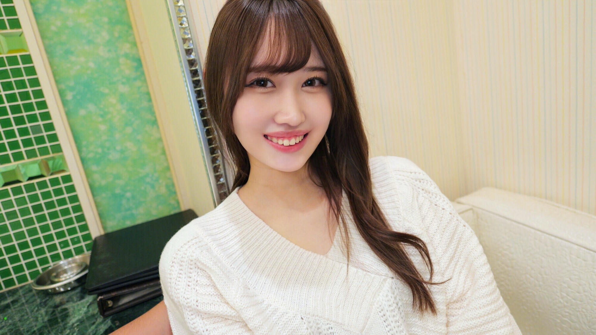 女子アナ志望ミスコン美女。清楚イメージのために性欲我慢してる欲求不満な体をめちゃくちゃにされたい!一晩だけの肉欲爆発中出し解禁SEX流出 画像1