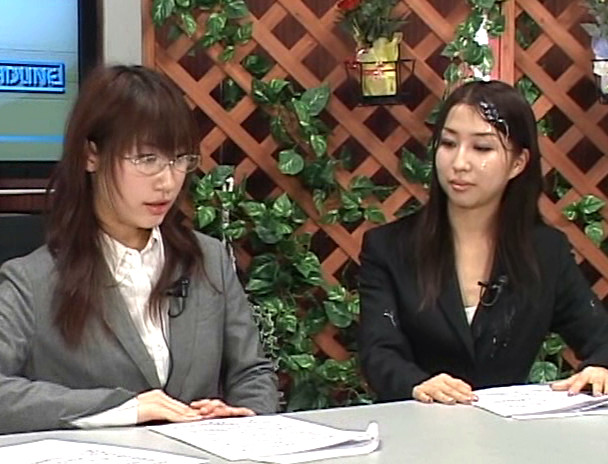 女子アナに顔射! もしもTVの中に自由に飛び込んでブッカケできたら・・・ 画像8