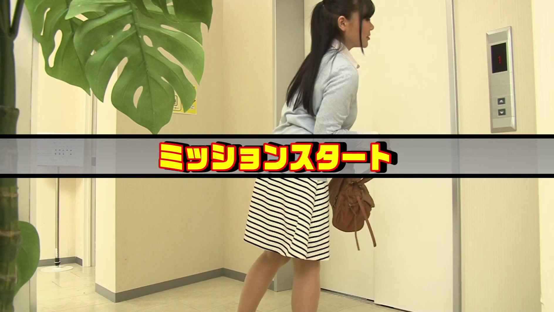 優勝賞金100万円&10月発売「羞恥いじめAV」の主役に大抜擢!! 究極のムチャぶり 素人羞恥芸グランプリ2015 優勝者はお前が決めろぉぉぉ!!~審査員はPCの前のアナタタチです!~ 画像2