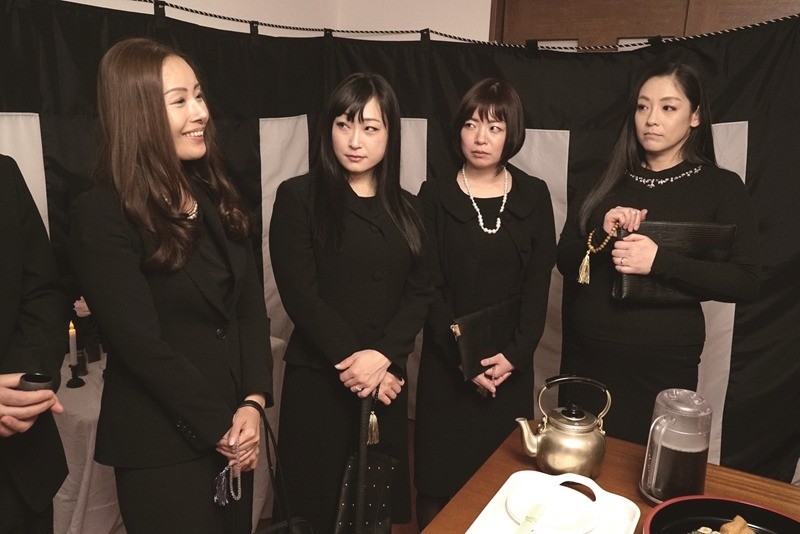 美熟女だらけのお相撲大会 画像1