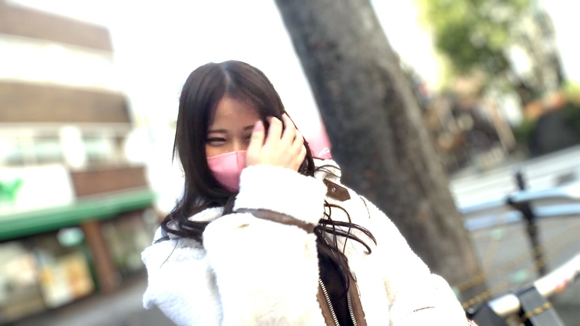【個撮】愛嬌満点P活娘_G乳を弄ばれて連続絶頂 画像1