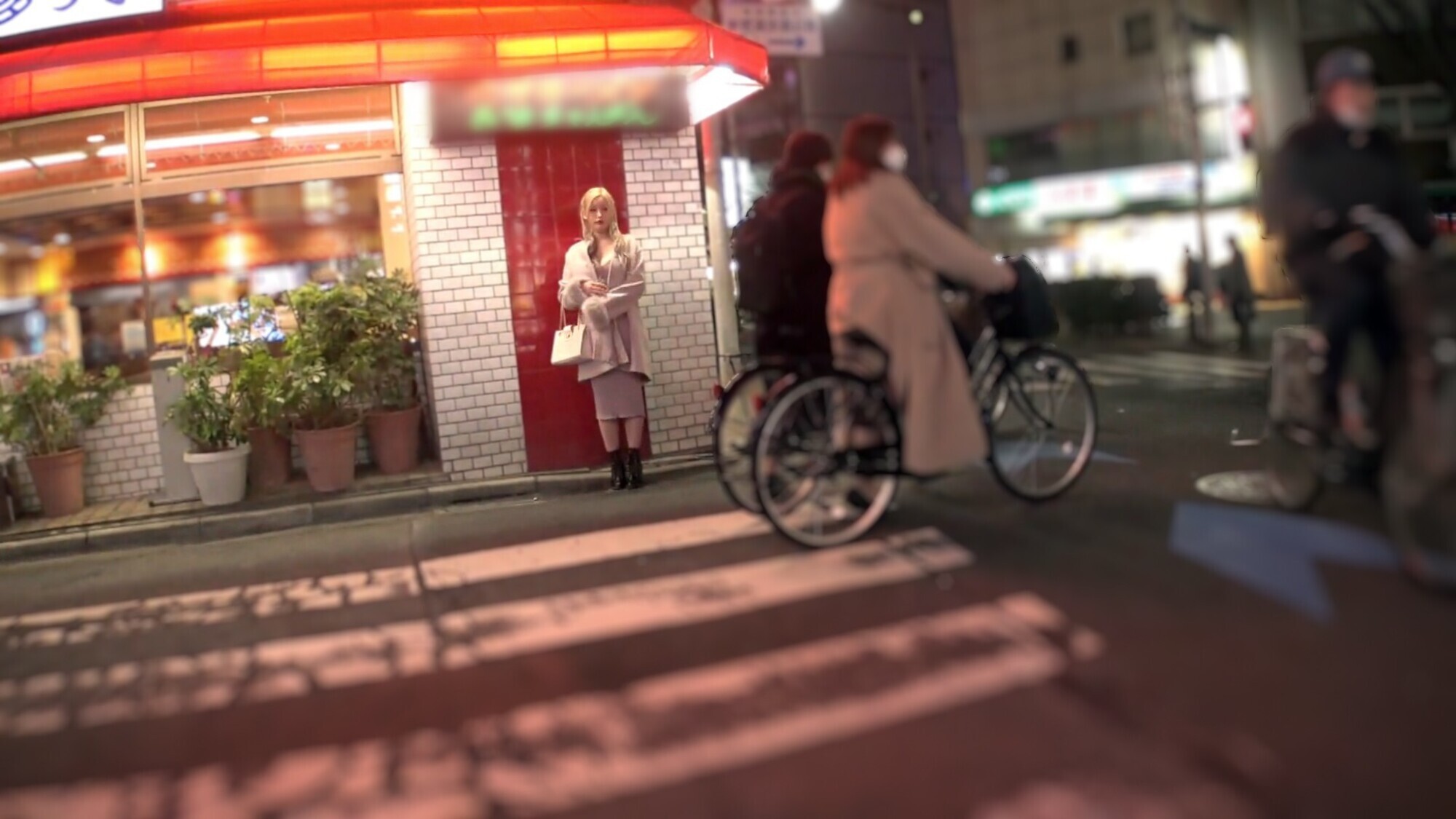 【個撮】スタイル抜群白肌美ギャル_潮吹き激ピス中出しSEX 画像1