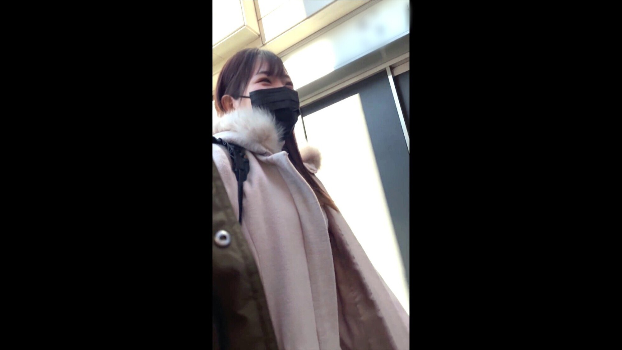【素人】ウブ可愛い系エロ娘_極小薄毛マ〇コに中出し2発