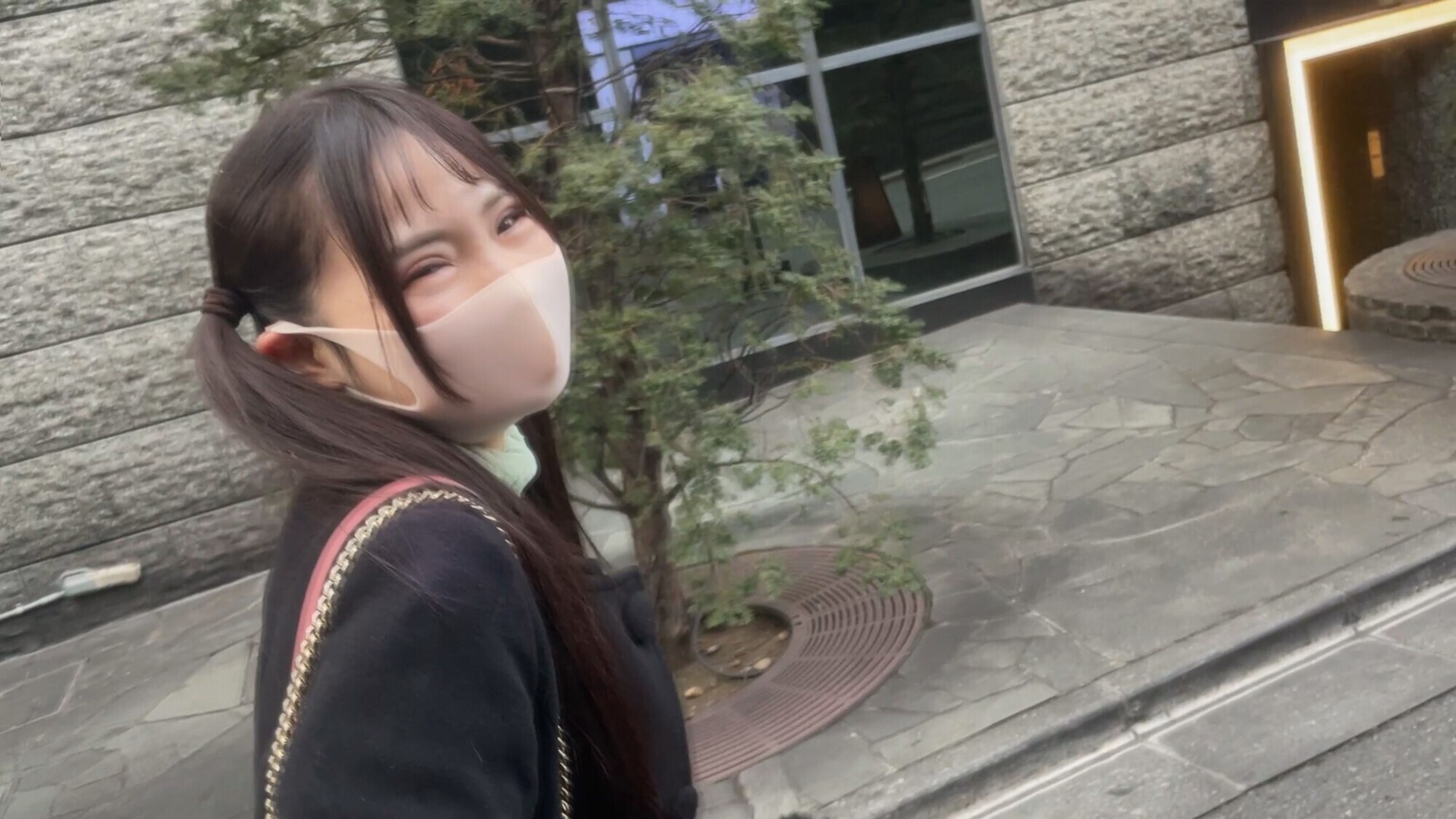 【個人撮影】幼さが残るセフレ_ツインテールの美少女ありすちゃんとのデートから ホテルまでのシーンを完全収録 画像8