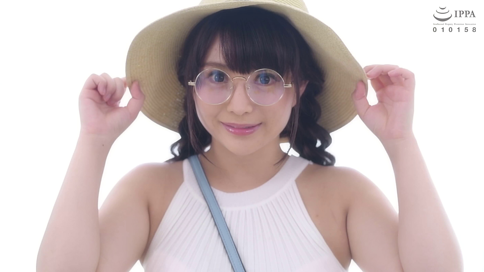 Gカップ全身性感帯爆速お下品イグイグAV出演 毎月AVを100本視聴する正真正銘のAVファン 有名理工学部4年こはるちゃん22歳 画像1