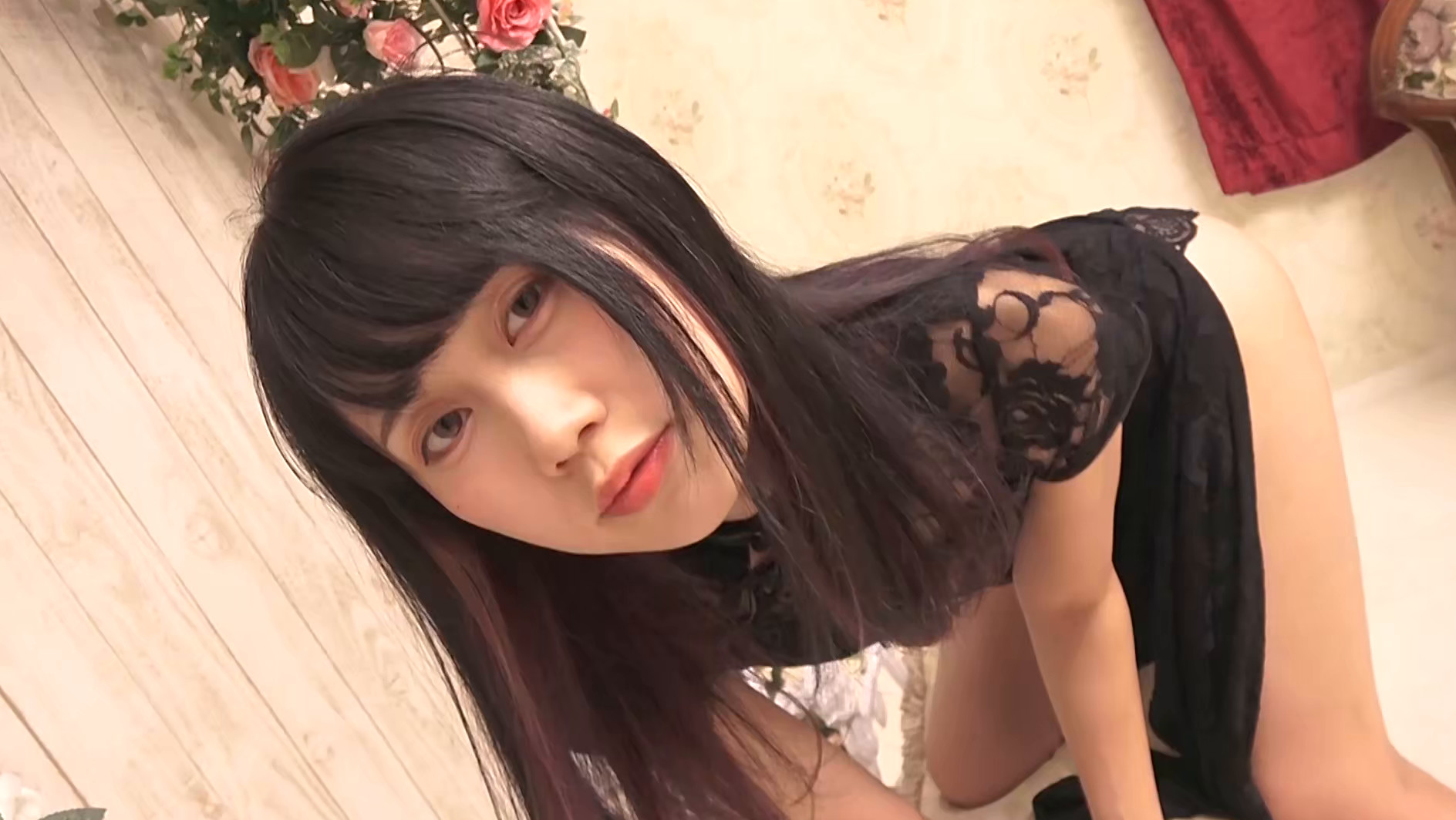 脱がずに魅せる女たち vol.1 釘町みやび 4枚目