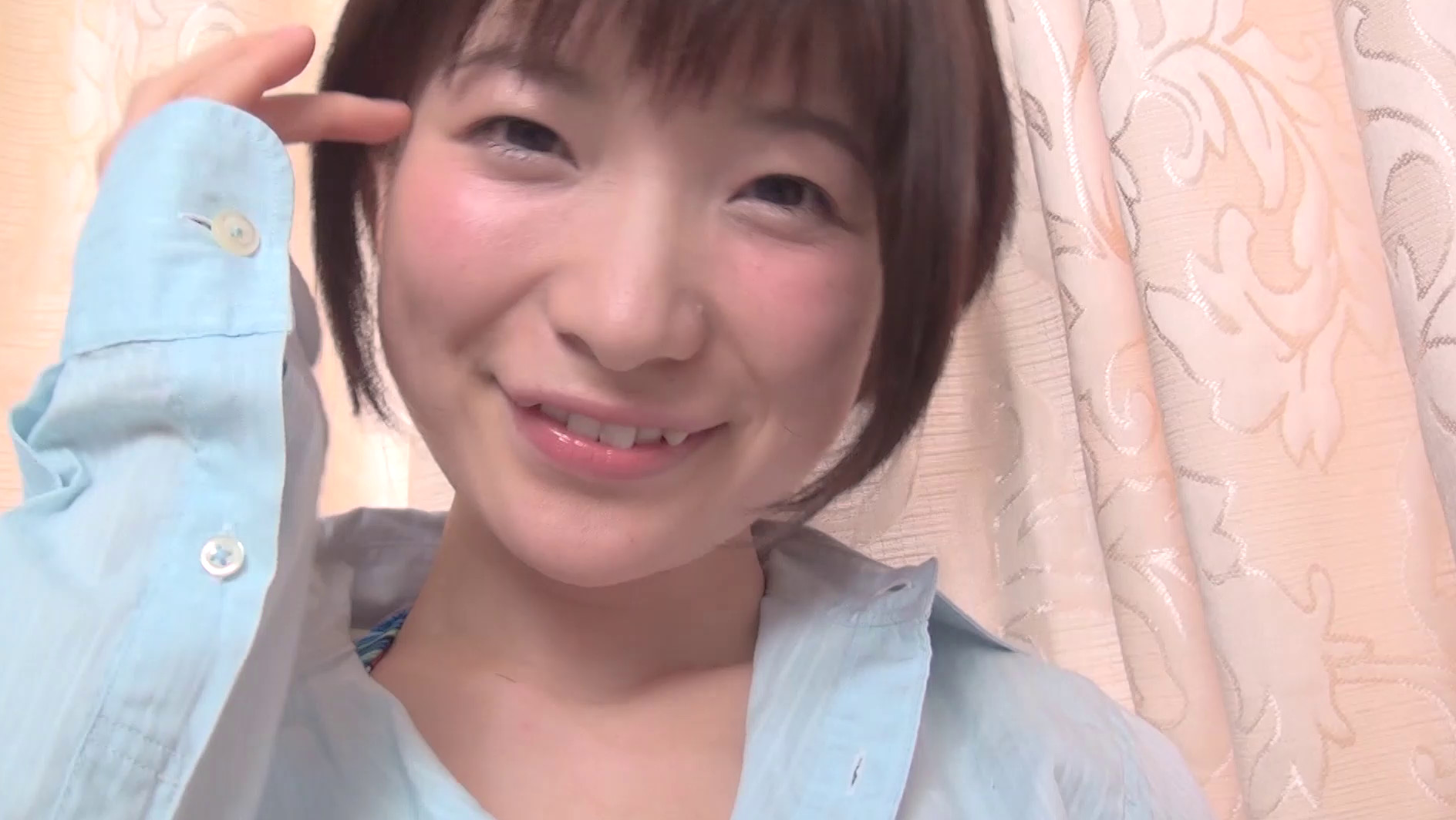 脱がずにイカせる女たち vol.56 宮崎寿々佳 4枚目
