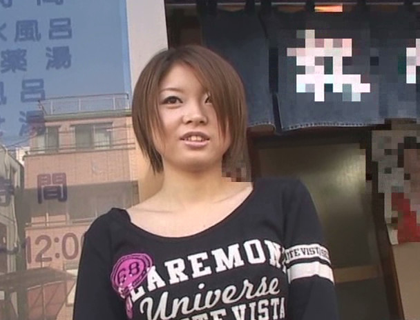 恥女! 水に溶ける服で銭湯アルバイト! 画像9