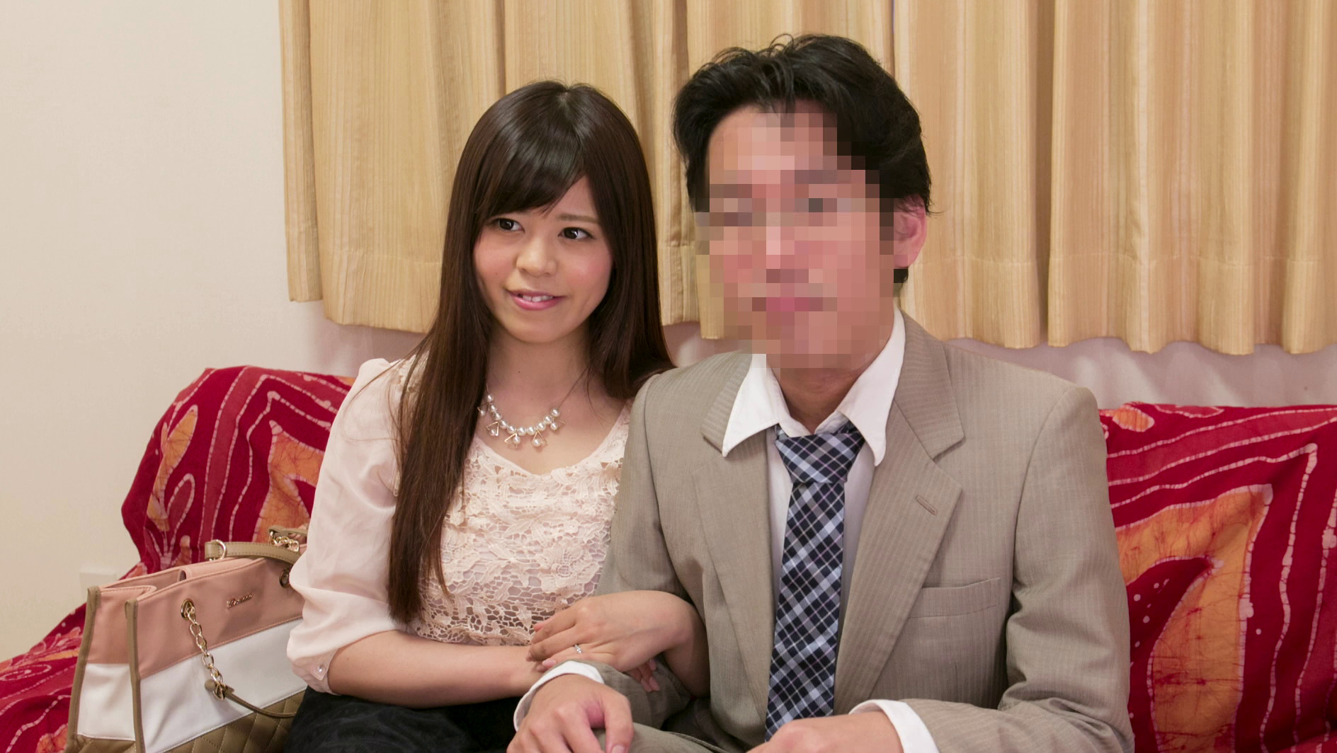 結婚直前の蜜月、毎晩旦那さんに愛されて最高感度になっている新妻 ブライダルエステで油断したところに媚薬チ○ポを即ハメ! すぐに抵抗が弱まり、感じ始めたところでマシンバイブ挿入、潮を吹きまくって、中出しをすんなり受け入れる! 3 画像21