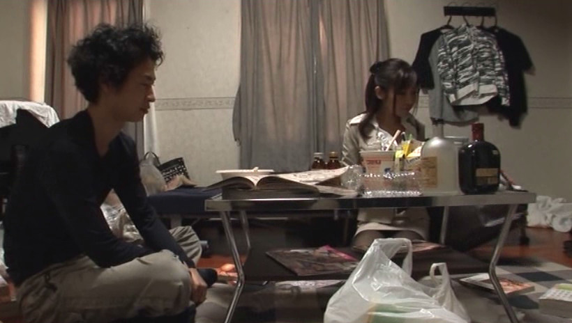 引きこもりニートの僕の元に親が呼んだ美人カウンセラーがやってきた。あまりにエロい格好と久しぶりの三次元の女を目にして僕は勃起が止まらない!恥ずかしながらも股間を必死にアピールしたら意外にも簡単にヤラせてくれた! 画像8