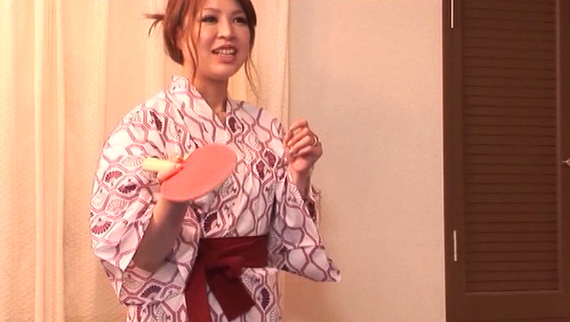 温泉で卓球にあけくれる友達のお母さんと夜のチ●ポン対決 画像18