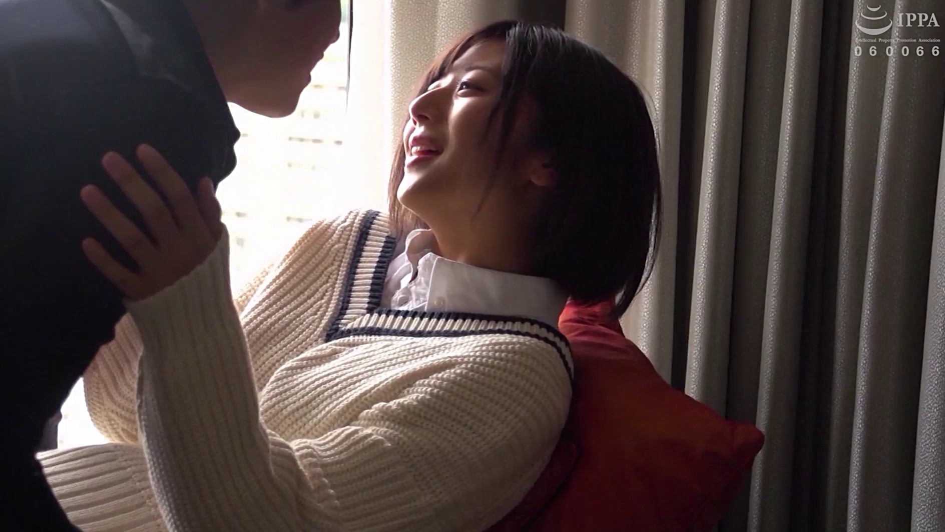 S-Cute はるか 指を絡ませ必死に求めてくれる美少女とH 画像1