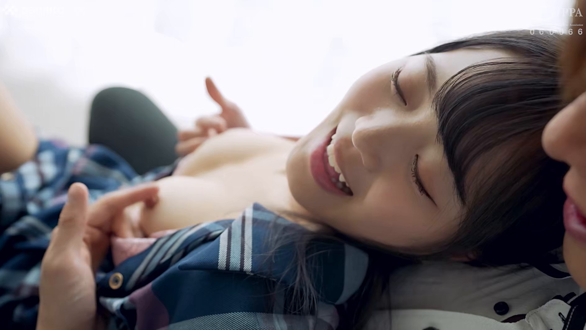 S-Cute まいな(24) まるで生きているようなエロ尻がヤバいH 画像4
