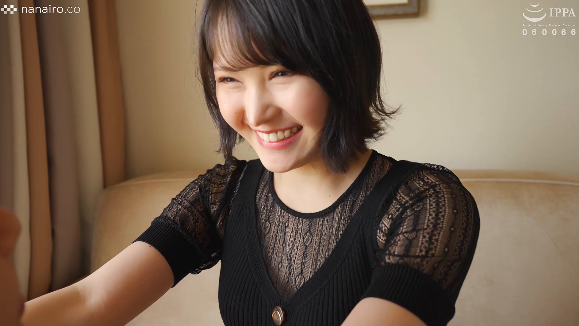 S-Cute れん（25） お尻叩いて首絞めて欲しがり美少女が止まらない