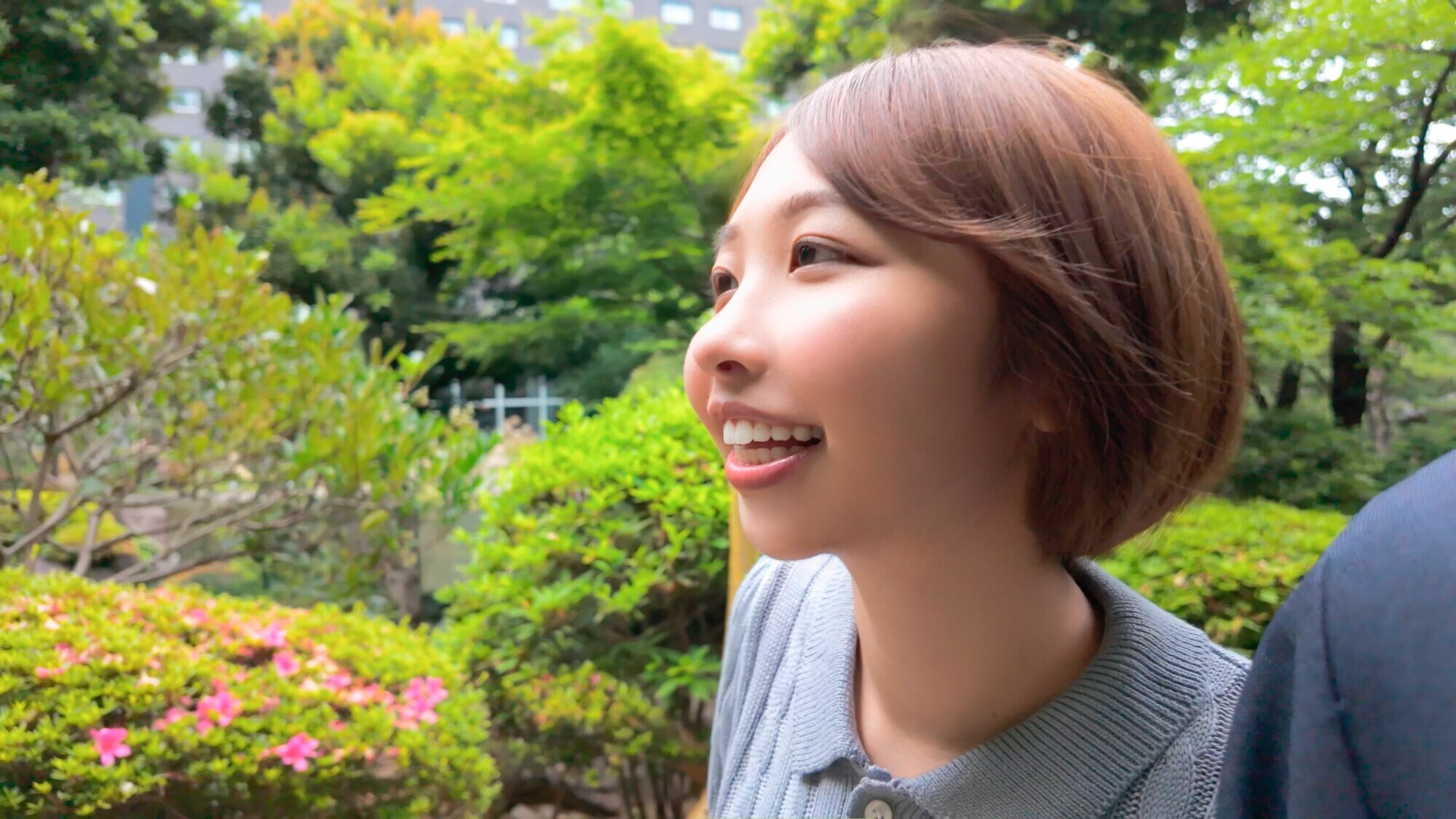 爆乳を堪能するお風呂エッチ 3枚目